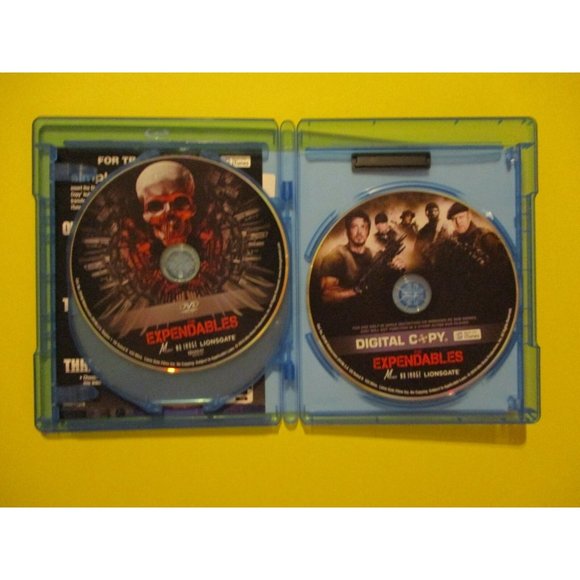 The Expendables Blu-ray DVD 3-Disc Set Sylvester Stallone Jet Li - Picture 3 of 4